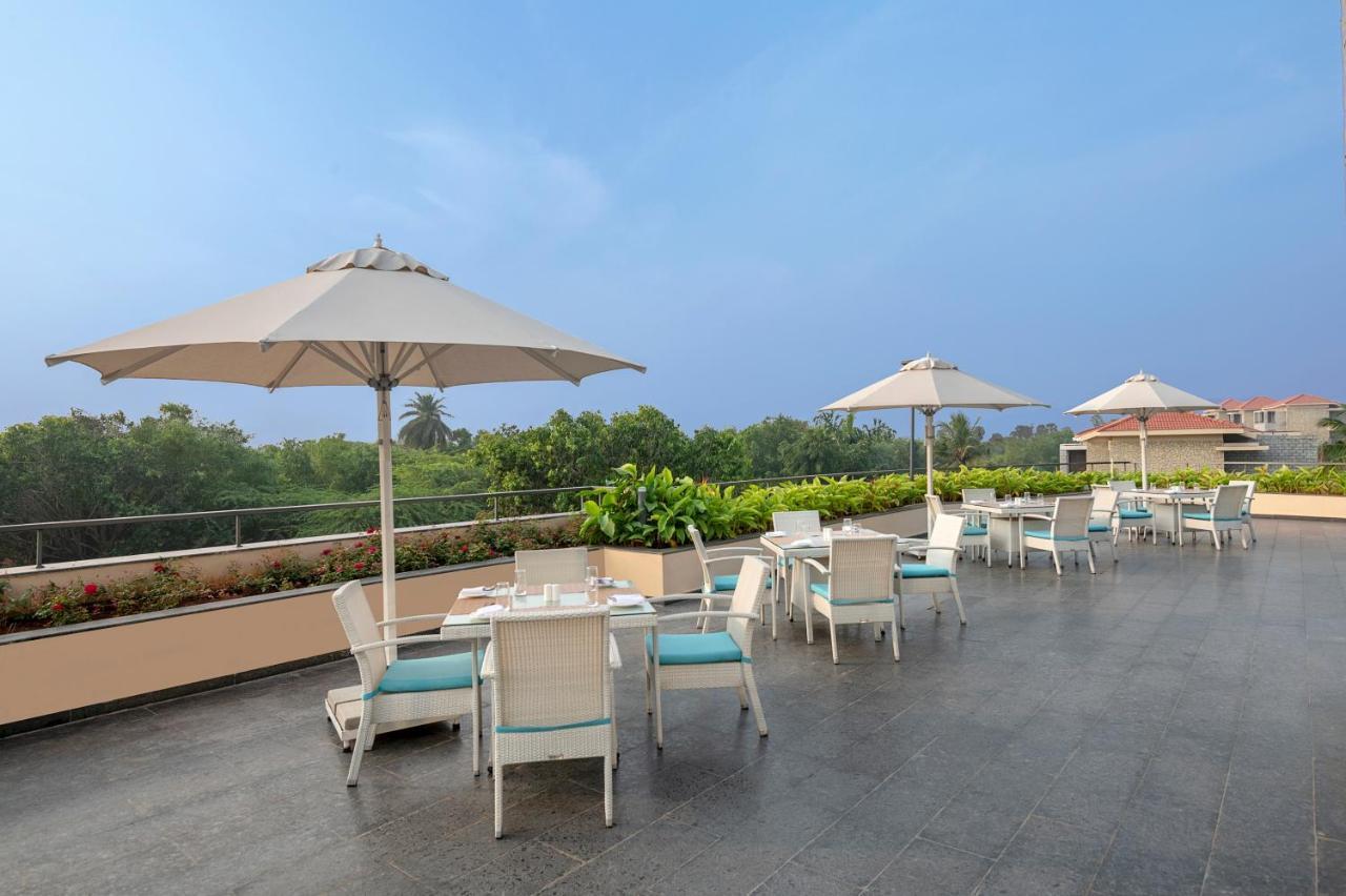 Radisson Blu Resort Visakhapatnam Exterior foto